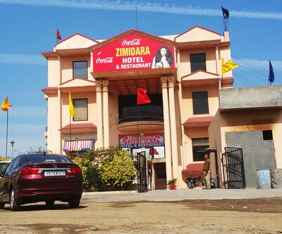 Zimidara Hotel